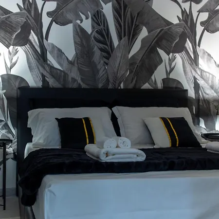 Tropical Boutique N * Gallipoli