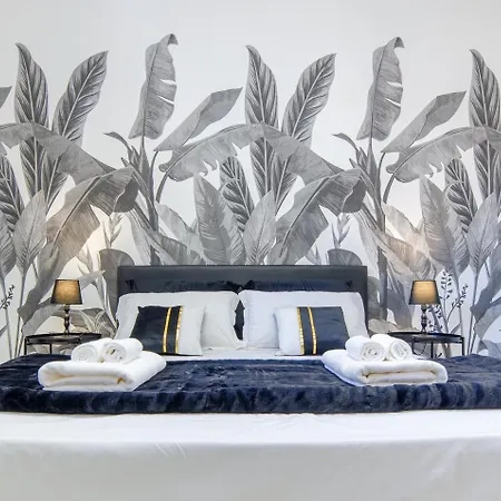 Tropical Boutique N * Gallipoli